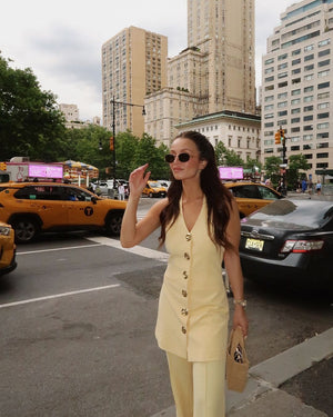 Lili wears the Irida Set in XS