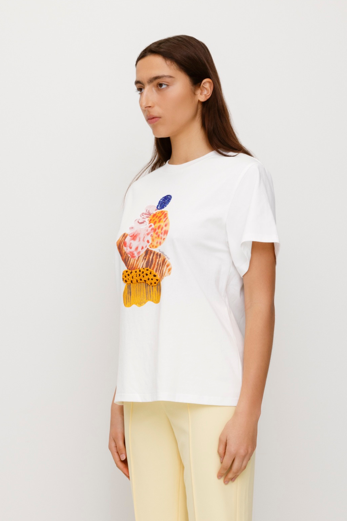 Women’s White Kora T-Shirt in 100 percent cotton with abstract TWG graphic beaded 3D embroidery and easy relaxed fit for everyday wear.