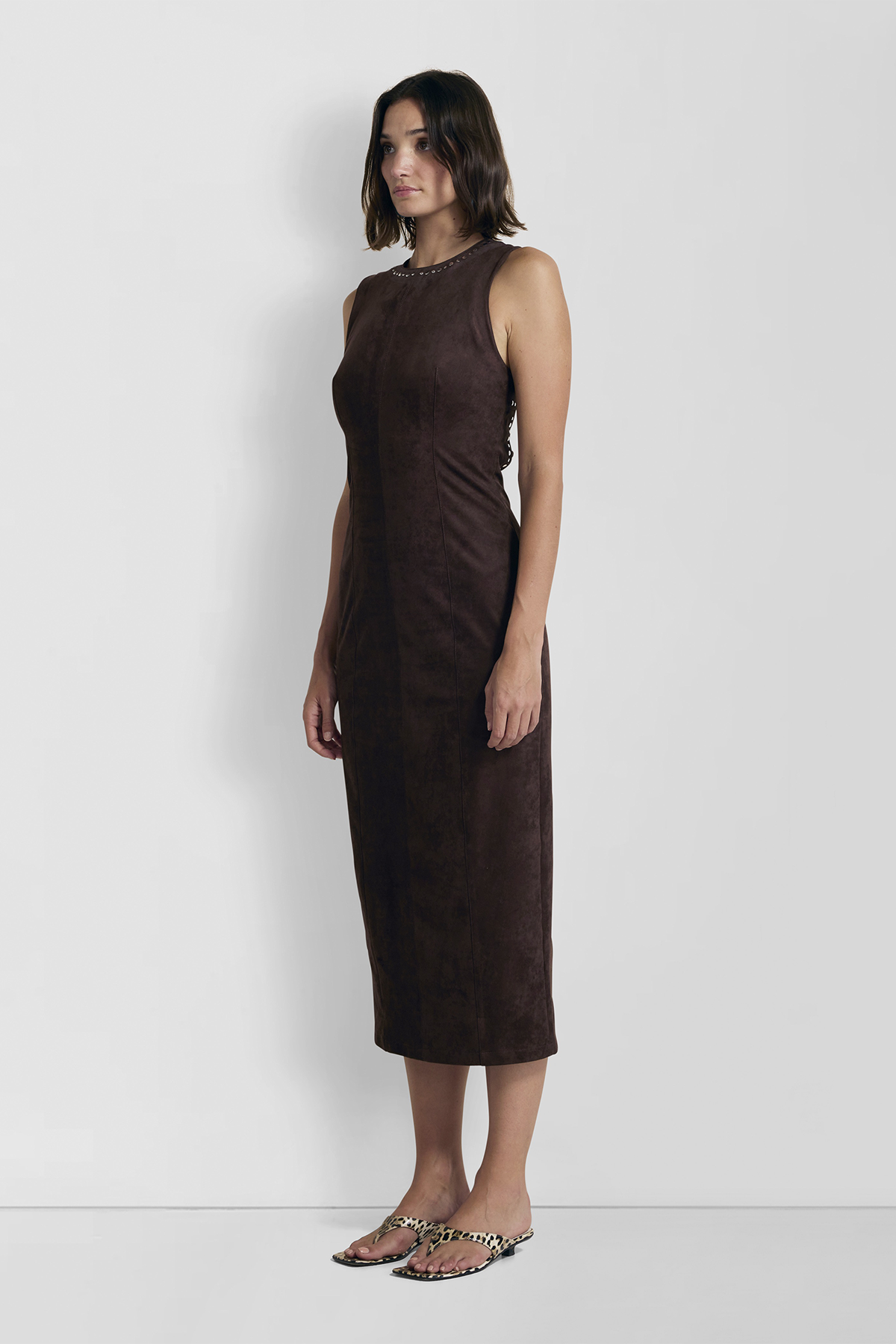 Mecca Stud Midi Dress - Chocolate