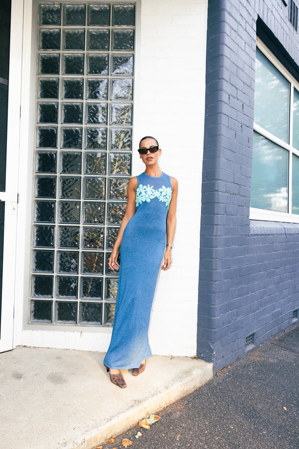 Victoria wears the Camilla Maxi Dress in S