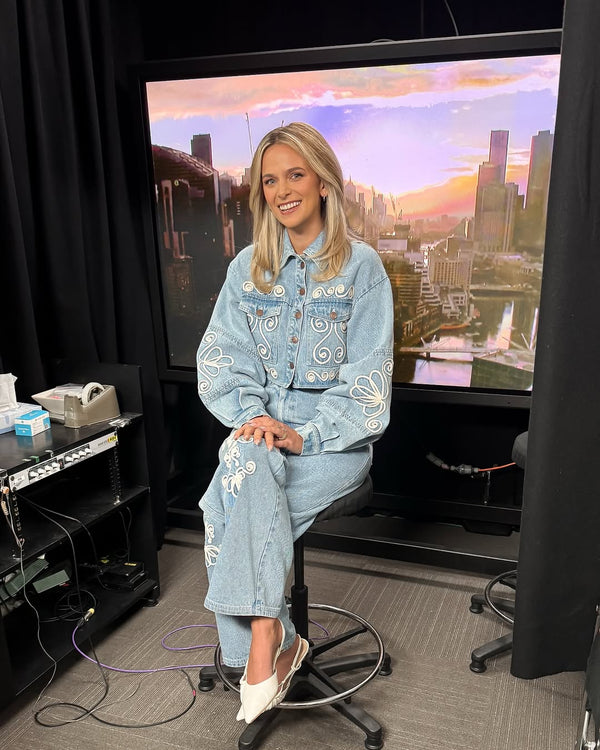 Kellie wears the El Toro Denim Set in S