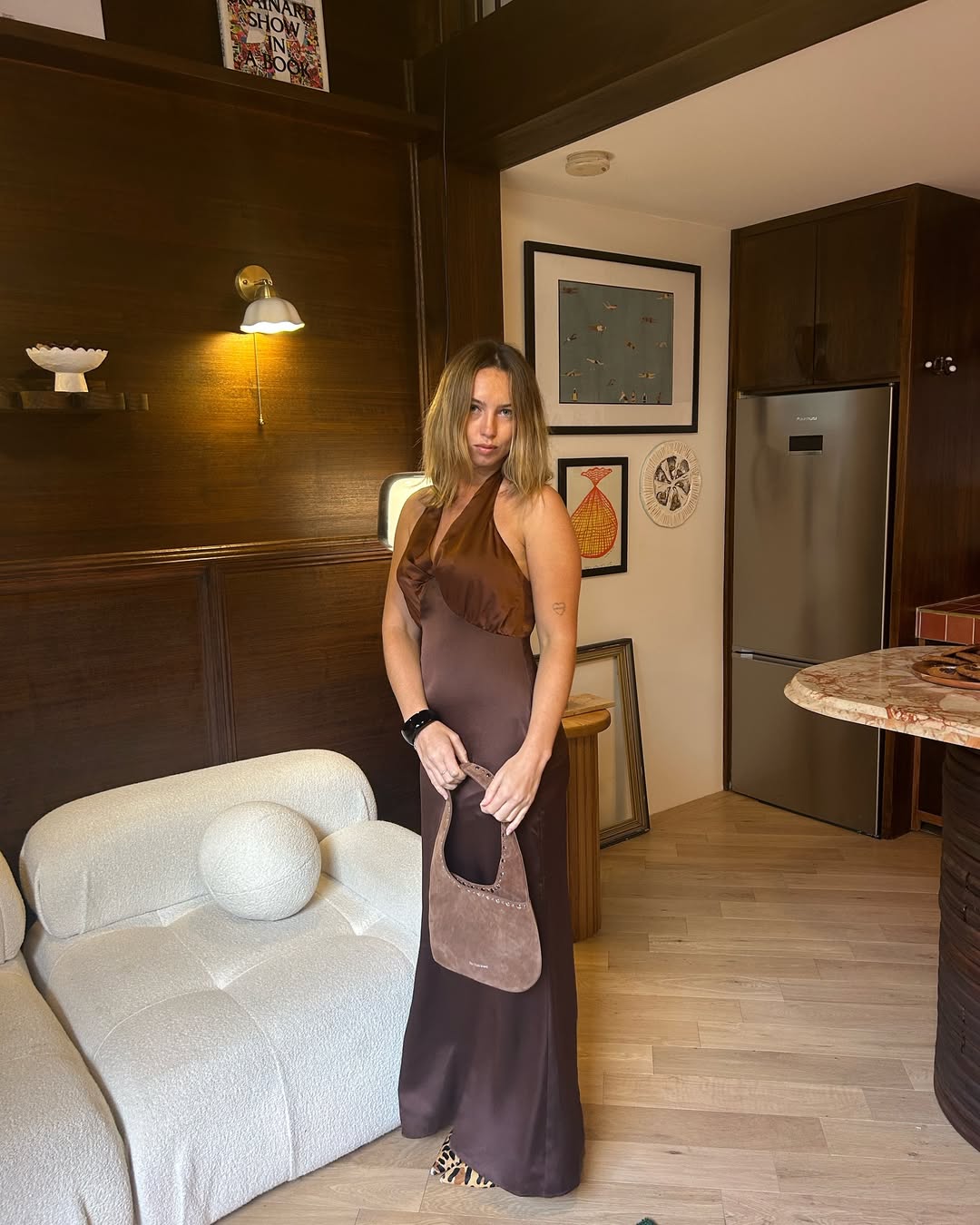  Jade wears the Mecca Bag in Congac