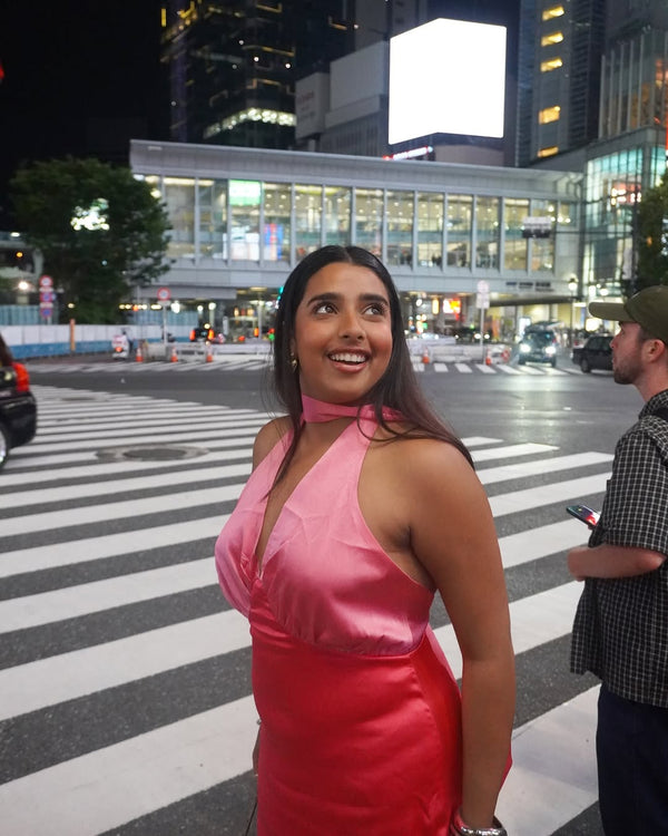 Muskan wears the Oahu Dress in M