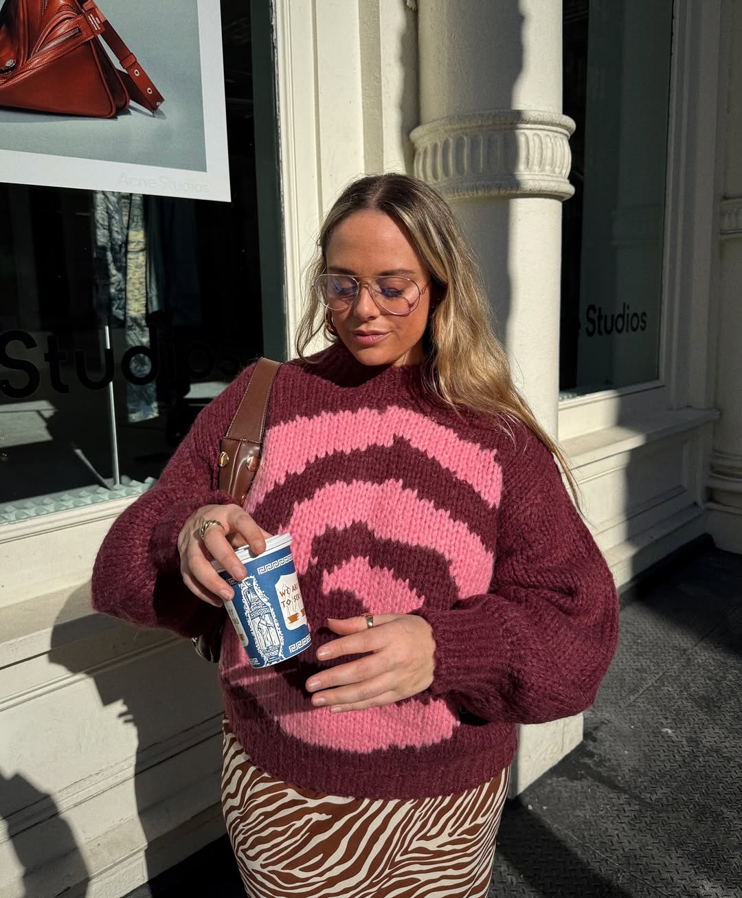 Taylor wears the Filipa Swirl Knit in XL