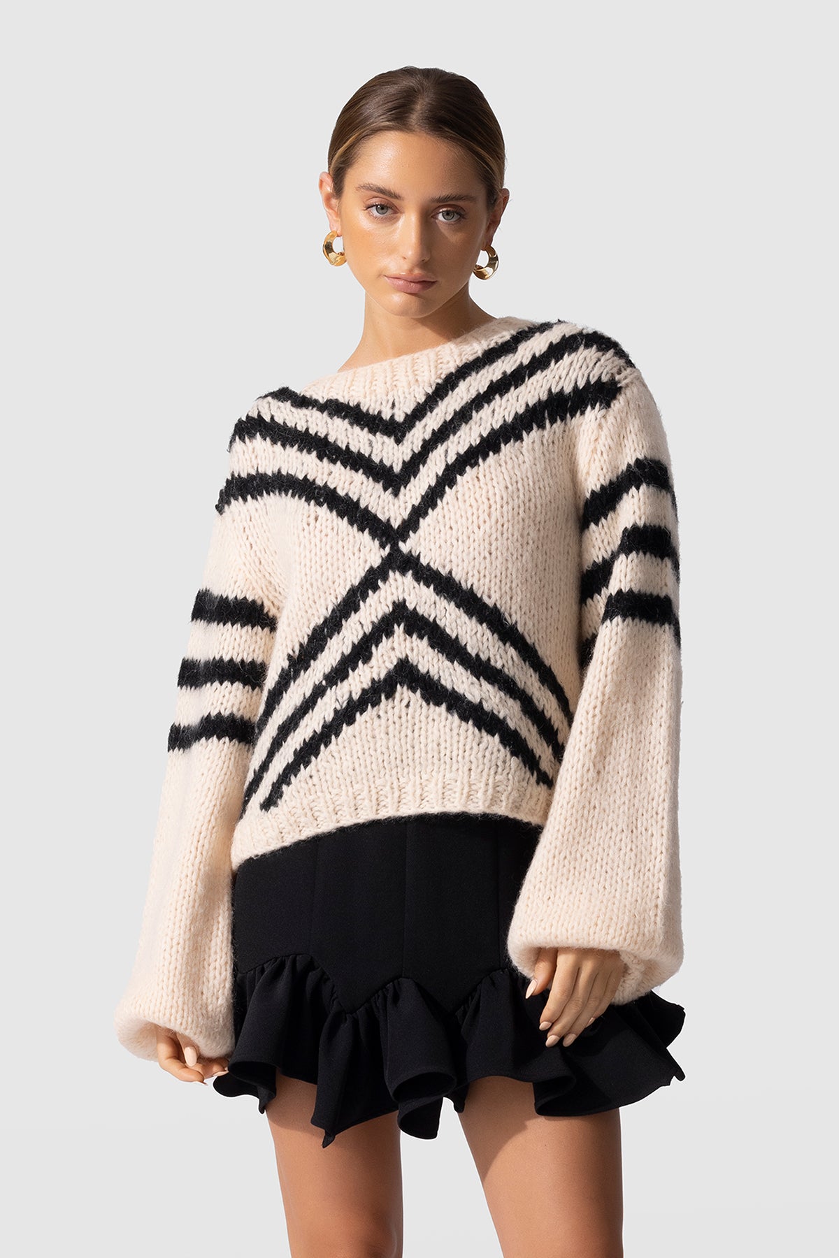 Comodo Bell Sleeve Knit - Creme