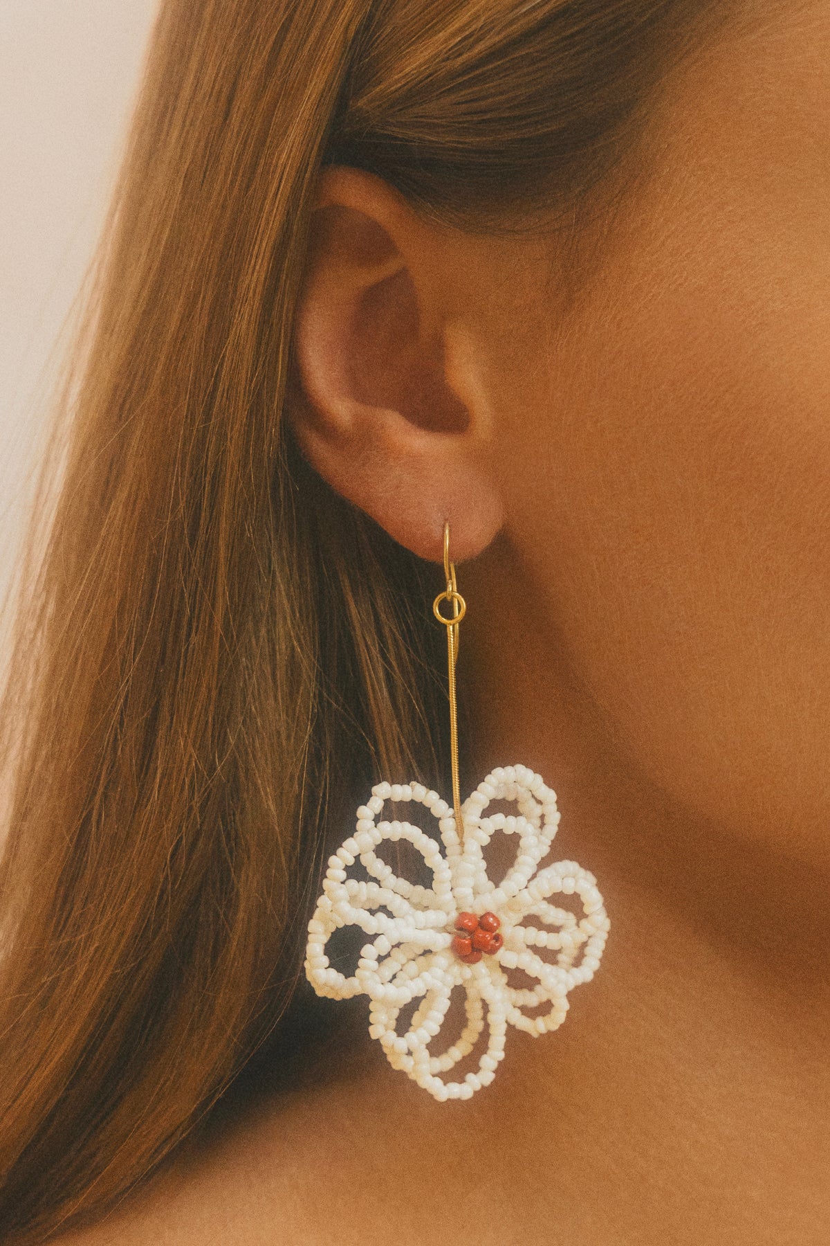 Loula Flower Earring - Ivory