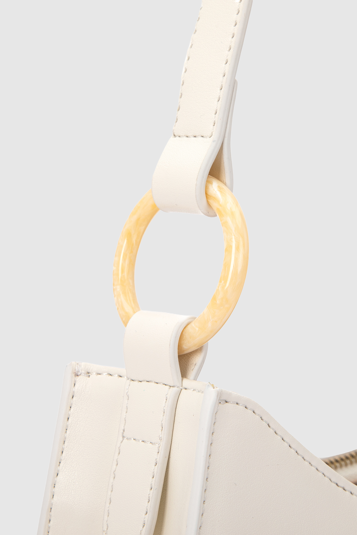 Lola Handbag - Ivory