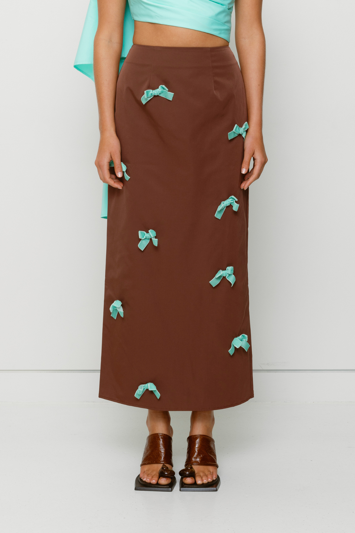 Product: Amar Midi Skirt