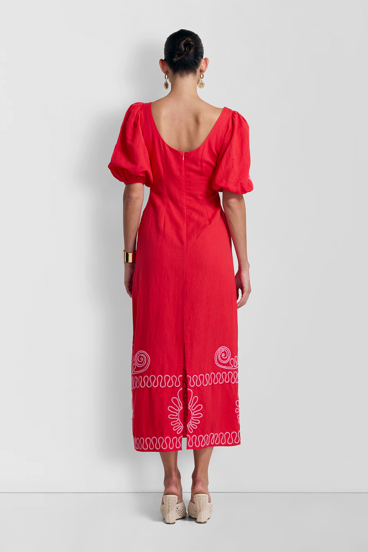 Carmensita Embriodered Midi Dress - Rojo