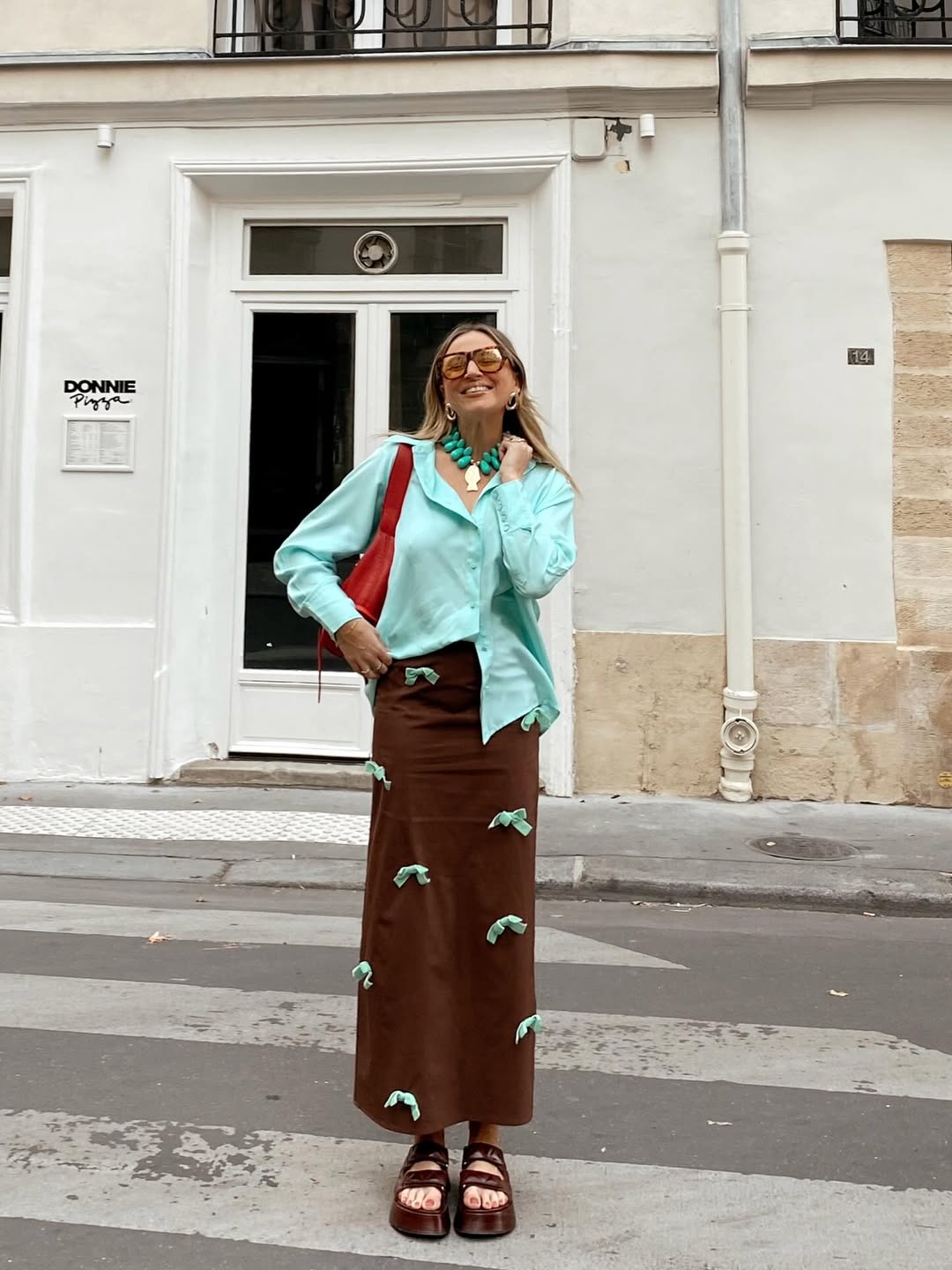 Eloise wears the Amar Skirt in S